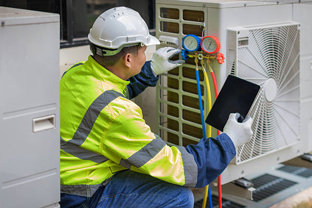 Professional Hvac Installation technician working in Evans, CO